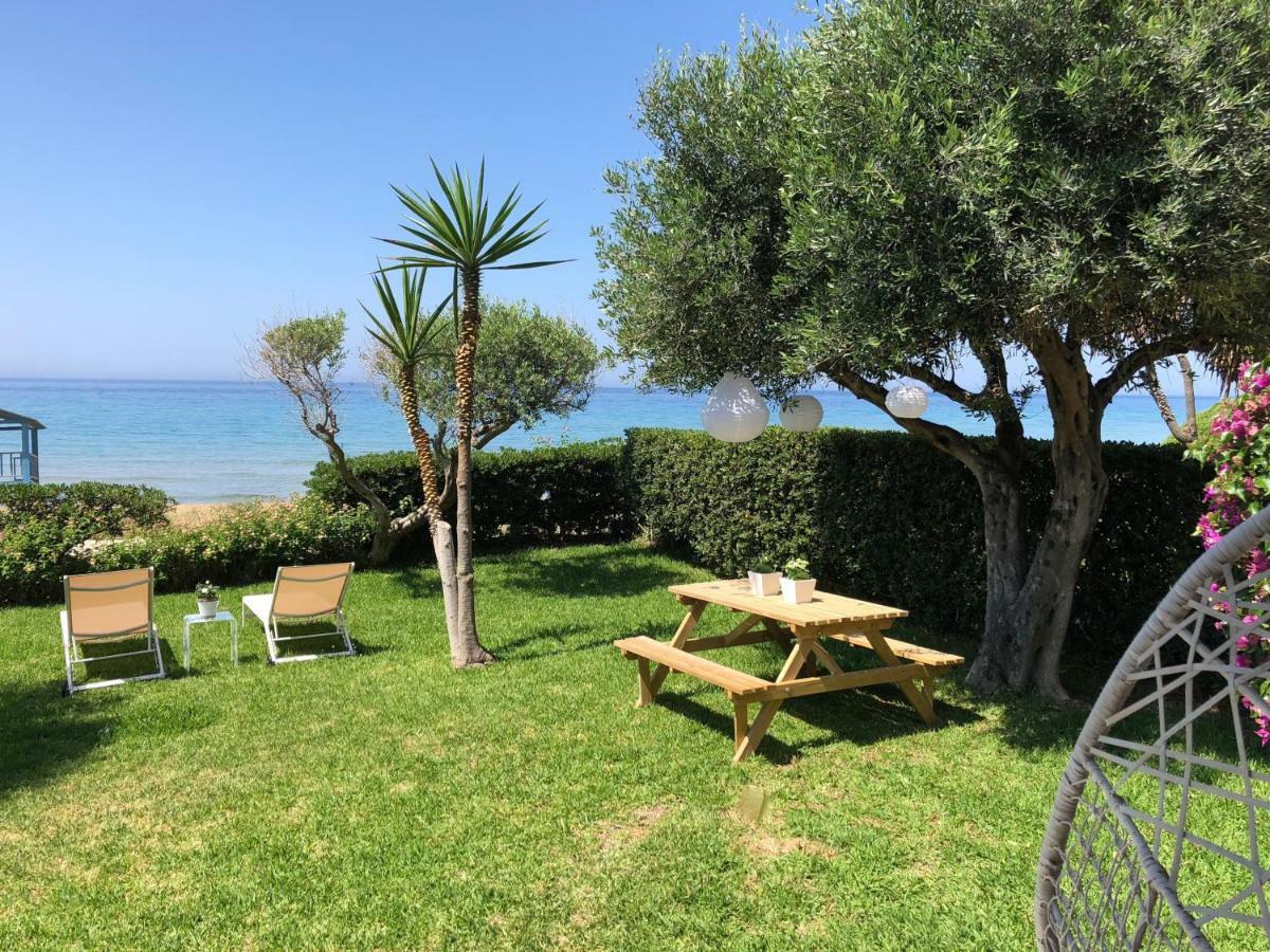 Aqua Seafront Glyfada Corfu Beach House With Garden Eksteriør billede