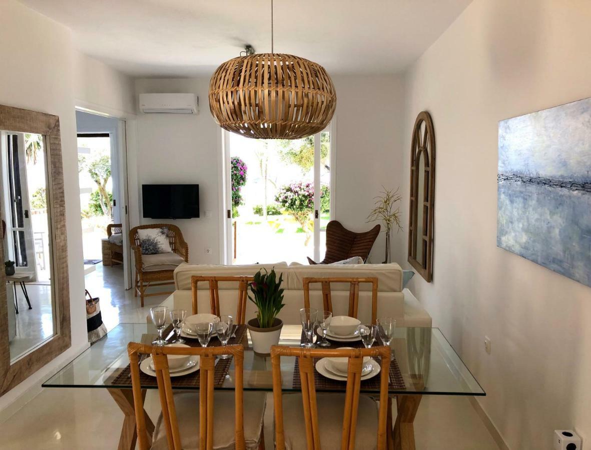 Aqua Seafront Glyfada Corfu Beach House With Garden Eksteriør billede