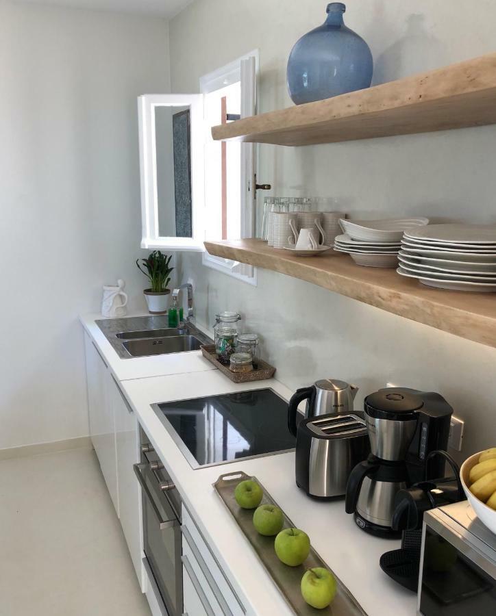 Aqua Seafront Glyfada Corfu Beach House With Garden Eksteriør billede