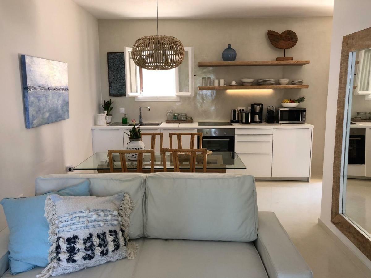 Aqua Seafront Glyfada Corfu Beach House With Garden Eksteriør billede