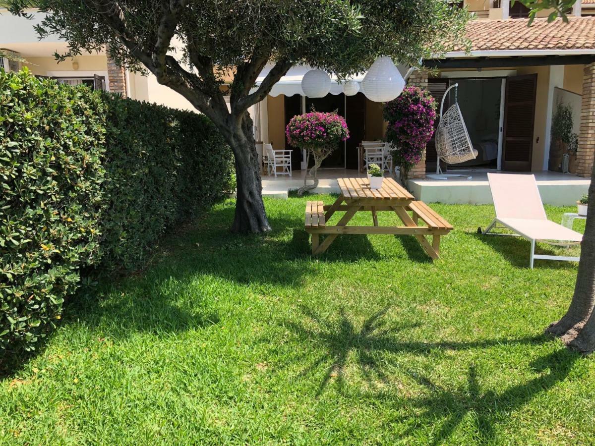 Aqua Seafront Glyfada Corfu Beach House With Garden Eksteriør billede