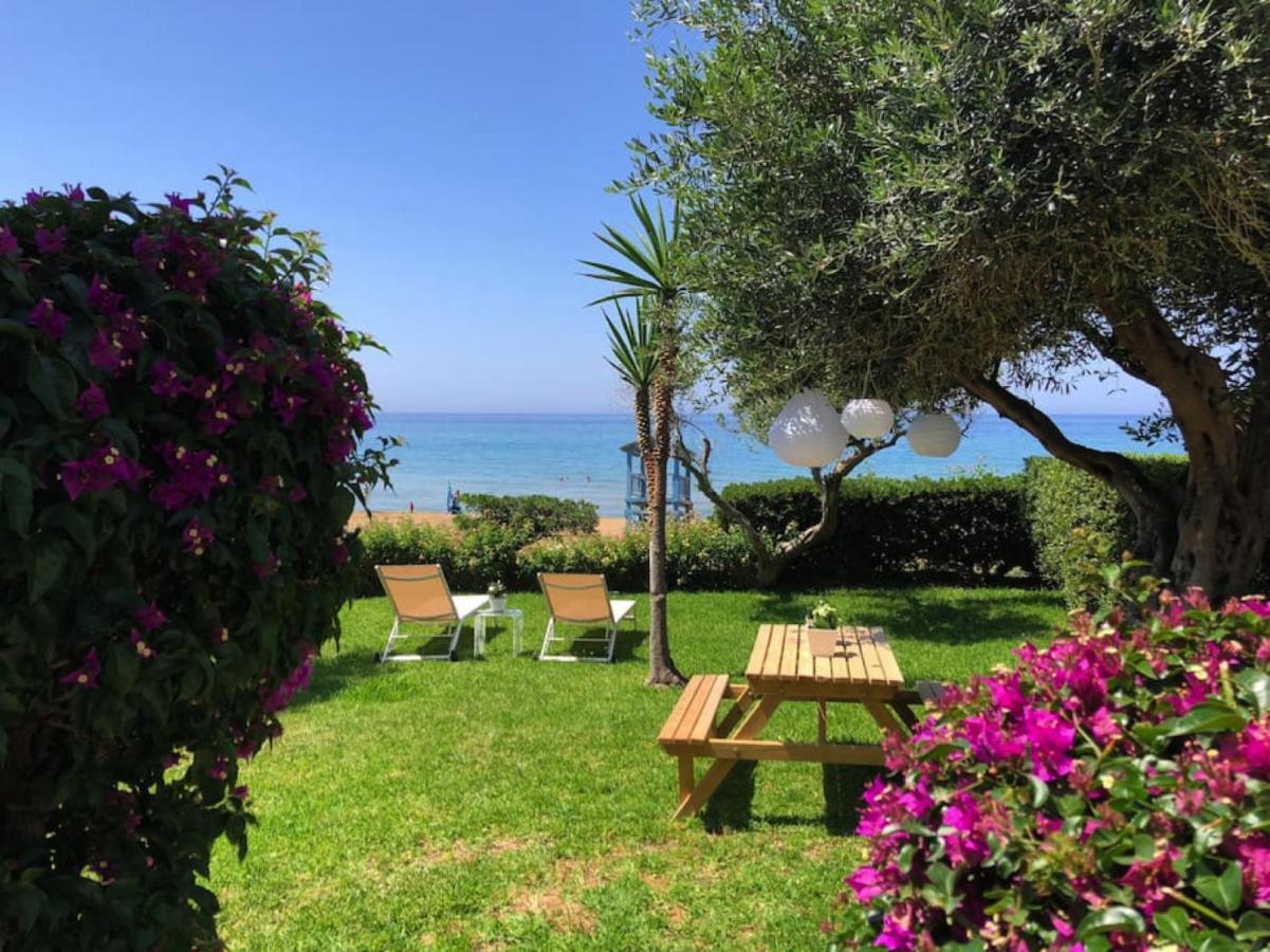 Aqua Seafront Glyfada Corfu Beach House With Garden Eksteriør billede
